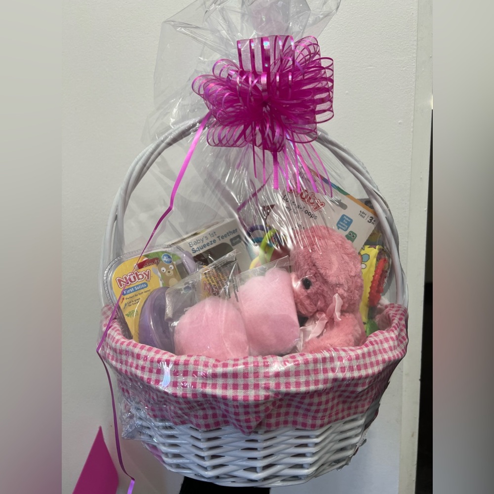 Baby girl gift basket